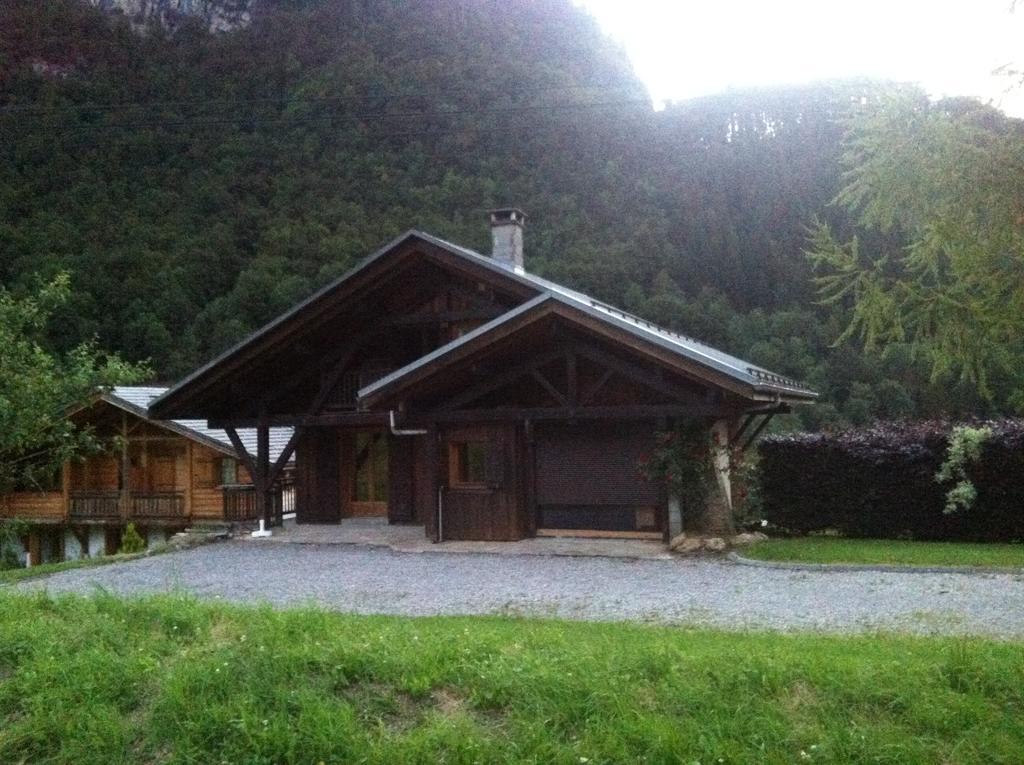 Chalet Narcisse Sixt-Fer-a-Cheval ภายนอก รูปภาพ